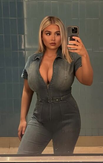 Julia Vain
