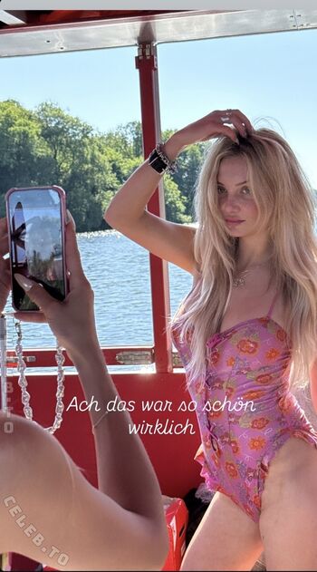 Full leaked Julia wulf private onlyfans photo