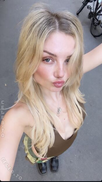 Full leaked Julia wulf page private onlyfans photo