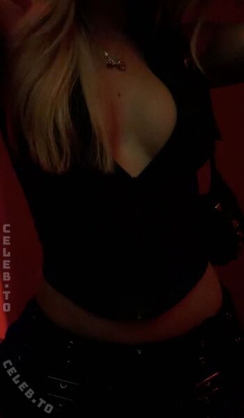 Full leaked Julia wulf private onlyfans photo