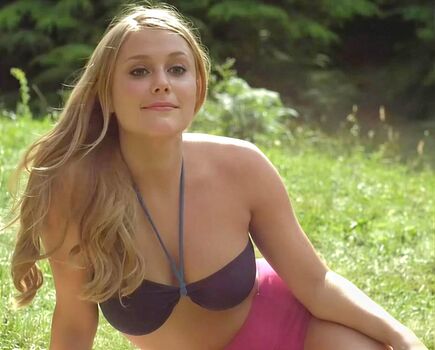 Full leaked Julianna guill private onlyfans photo