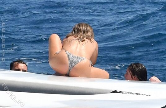 Full leaked Julianne hough page private onlyfans photo