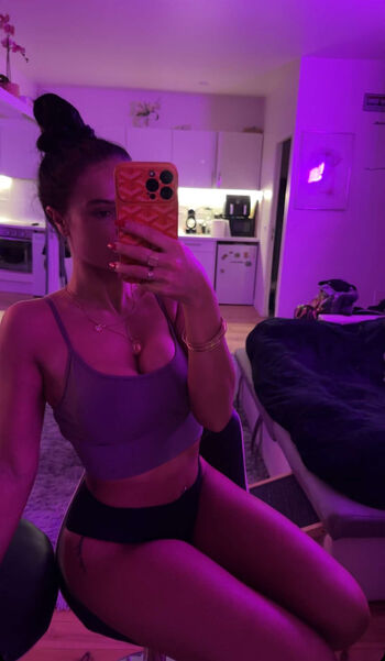 Full leaked Julie bacha private onlyfans photo