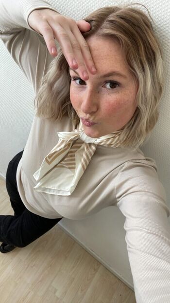 Full leaked Julie skov private onlyfans photo