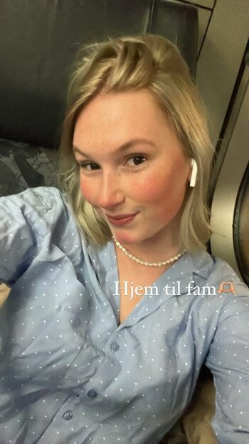 Full leaked Julie skov private onlyfans photo