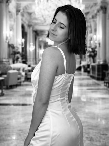 Full leaked Julieczr private onlyfans photo