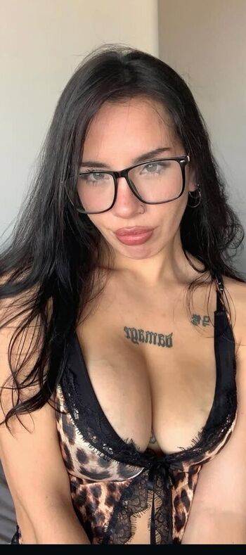 Full leaked Julieta analia private onlyfans photo