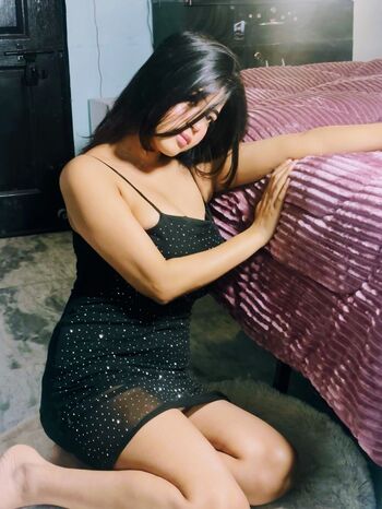 Full leaked Justbeingkayra private onlyfans photo