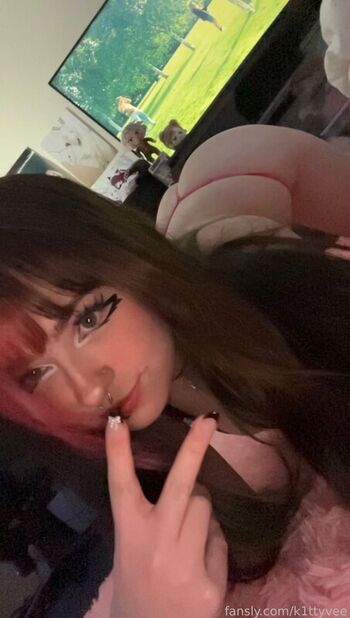 k1ttyvee
