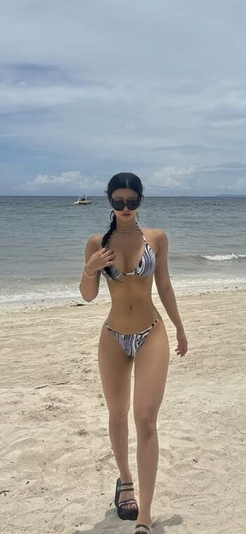 Full leaked Ka young page private onlyfans photo