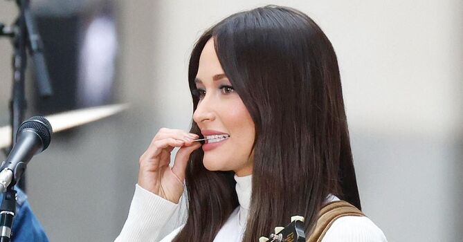 Full leaked Kacey musgraves private onlyfans photo