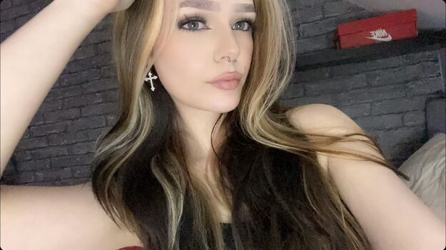 Full leaked Cloudform/ private onlyfans photo