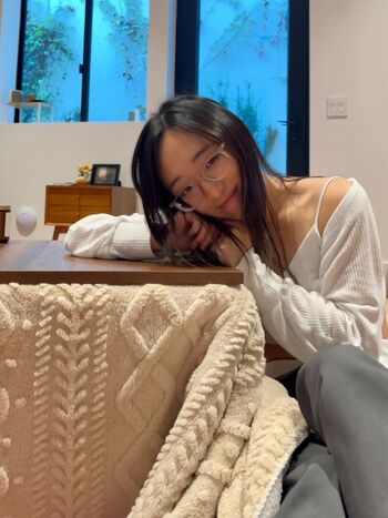 Full leaked Zoelesh/ private onlyfans photo