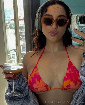 Full leaked Kettyray/ private onlyfans photo