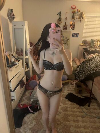 Full leaked Kaitlyn beals private onlyfans photo