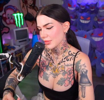 Full leaked Kalei private onlyfans photo