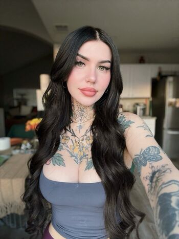 Full leaked Kalei private onlyfans photo