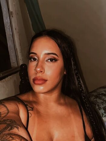 Full leaked Zumi/ private onlyfans photo