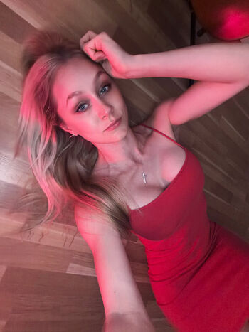 Full leaked Kandyland private onlyfans photo