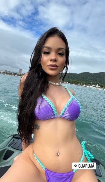 Full leaked Karamba livia private onlyfans photo