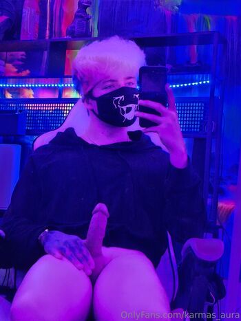 Karmas_Aura