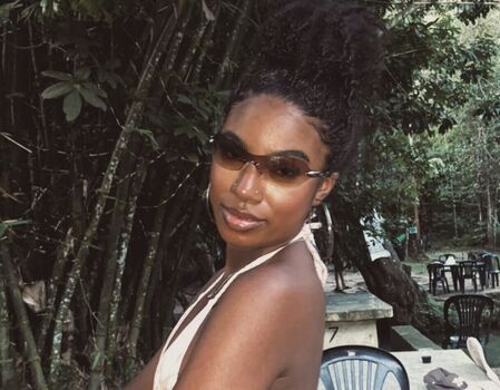 Full leaked Karolayne private onlyfans photo