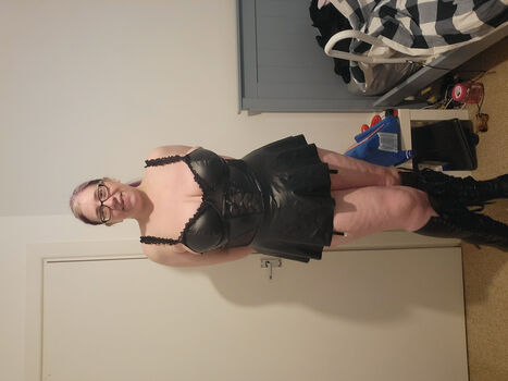 Full leaked Kasey hutton private onlyfans photo