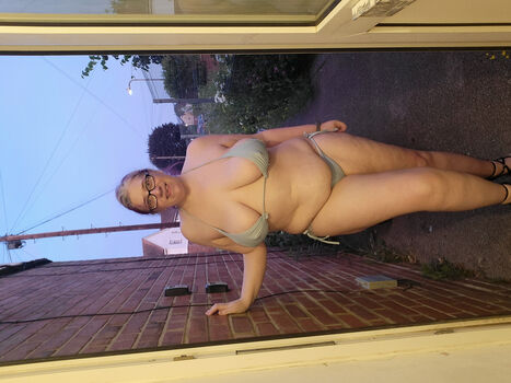 Full leaked Kasey hutton private onlyfans photo
