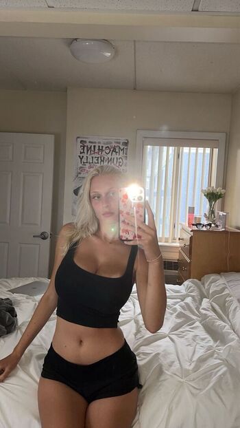 Full leaked Kassidy b private onlyfans photo