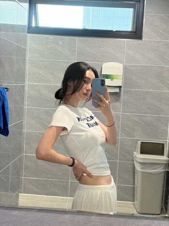 Full leaked Katarinabluu private onlyfans photo