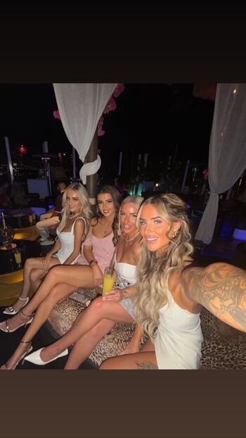 Full leaked Kate tracey page private onlyfans photo
