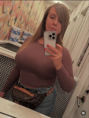 Full leaked Kathyyamorr private onlyfans photo