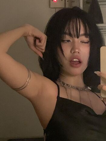 Full leaked Katiearucan private onlyfans photo