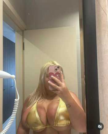 katiialouisee