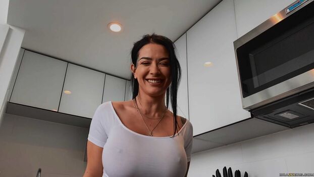 Full leaked Katrina jade  page private onlyfans photo