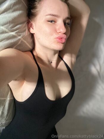 Katty Black 24