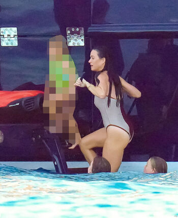 Full leaked Katy perry private onlyfans photo