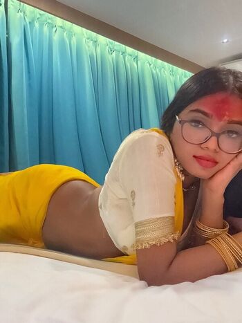 Full leaked Kaulini private onlyfans photo
