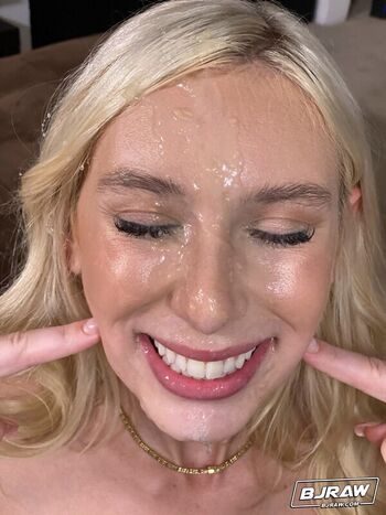 Full leaked Kay lovely page private onlyfans photo