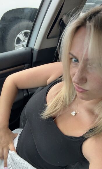 Full leaked Kayla renee private onlyfans photo