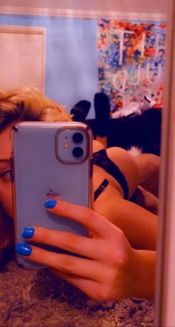 Full leaked Kayla renee private onlyfans photo