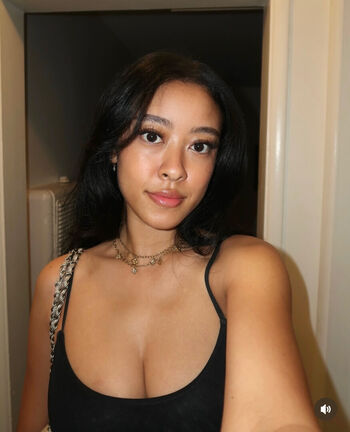 Full leaked Kayla vy  page private onlyfans photo