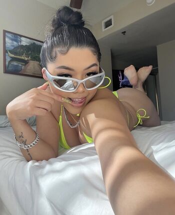 Full leaked Kayla vy  page private onlyfans photo