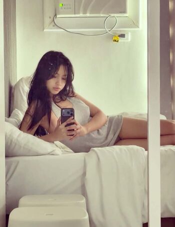 Full leaked Kayla vy  page private onlyfans photo