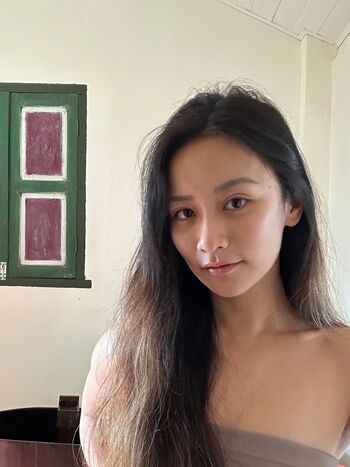 Full leaked Kayla vy  page private onlyfans photo