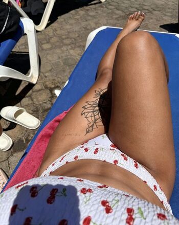 Full leaked Kayleighdeane private onlyfans photo