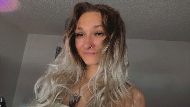 Full leaked Kayofsunshine private onlyfans photo