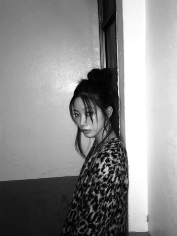 Kazuha Nakamura 中村 一葉