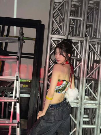 Kazuha Nakamura 中村 一葉