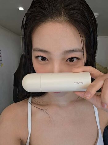 Kazuha Nakamura 中村 一葉